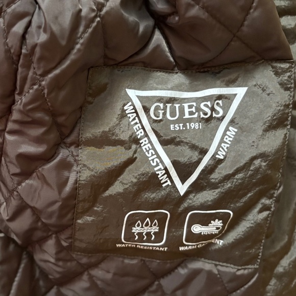 Guess Women’s Grace Shiny Crinkle Nylon Parka Jacket with Fur Trim Hood - Picture 6 of 10